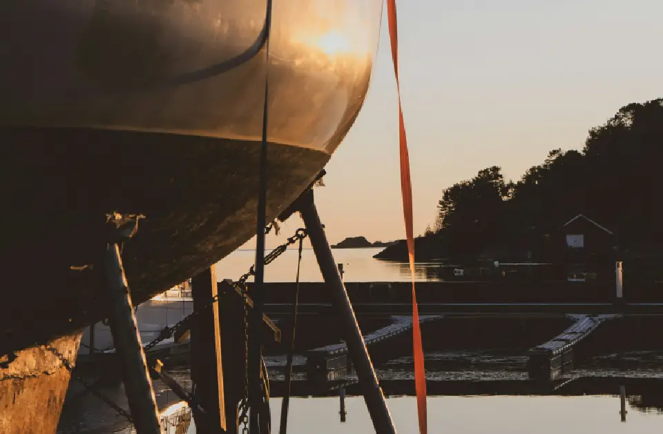 NAUTICA-MARE-E-MOTO-AUGUSTA rimessaggio